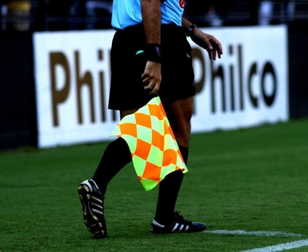 Arbitragem de Sport e Criciúma