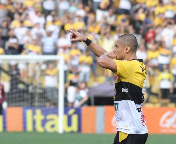 Bastidores da vitória tricolor no HH