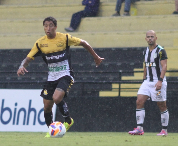 Criciúma perde para o Figueirense