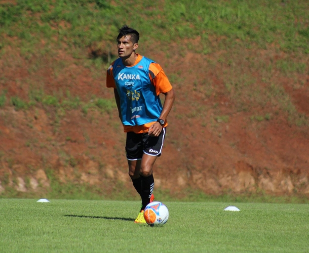 Escudero crê na força do grupo para classificar