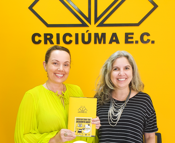 Magrass entra no Clube Carvoeiro