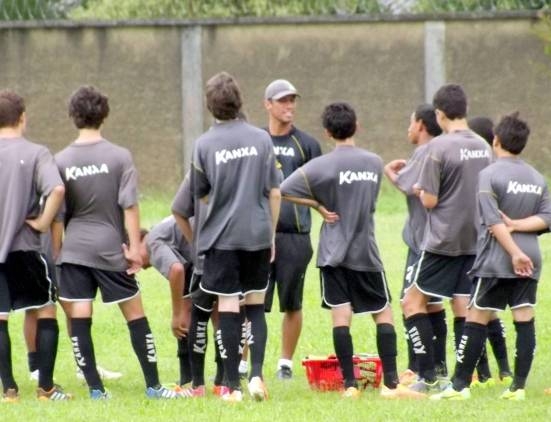 Sub-13 enfrenta o Estância Velha em Três Coroas