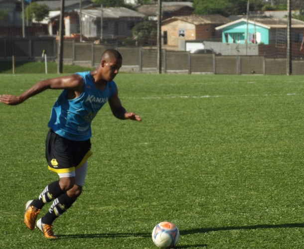 Sub-17 do Criciúma vence o Desportivo Paranaense