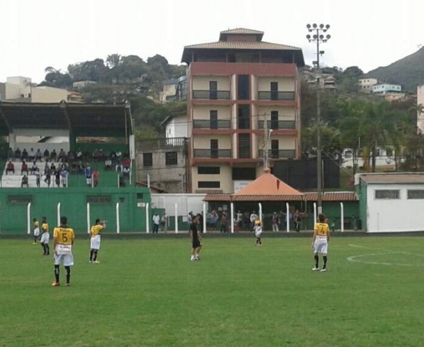 Tigre goleia na estreia da Taça BH