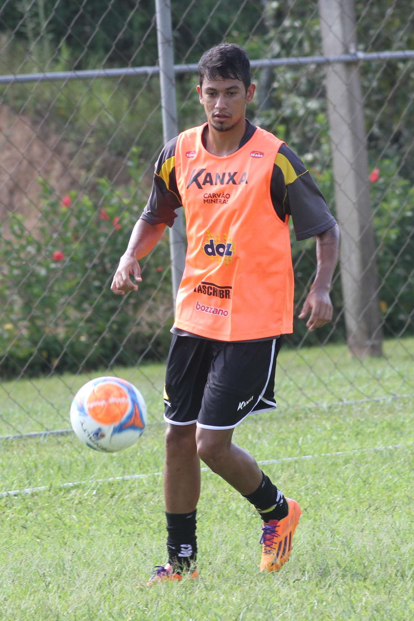 Criciúma faz treino técnico em Blumenau