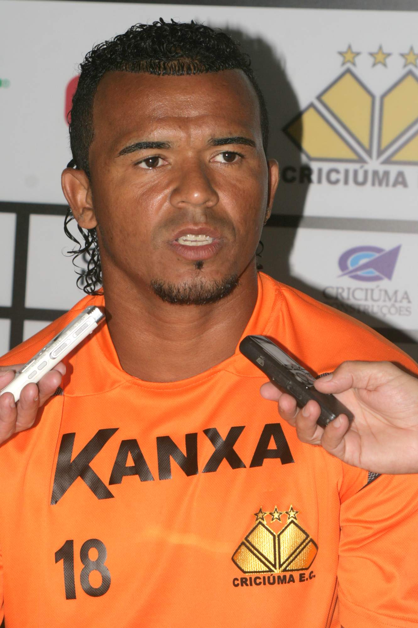 Zé Carlos mira um grande 2013